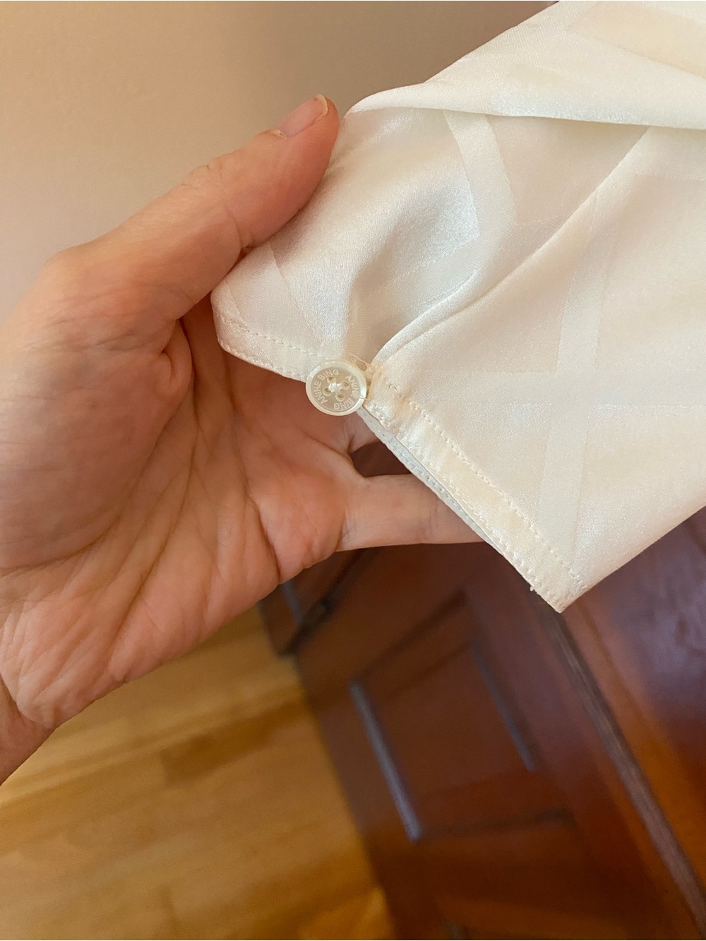 Anine Bing silk blouse - Picture 5 of 10
